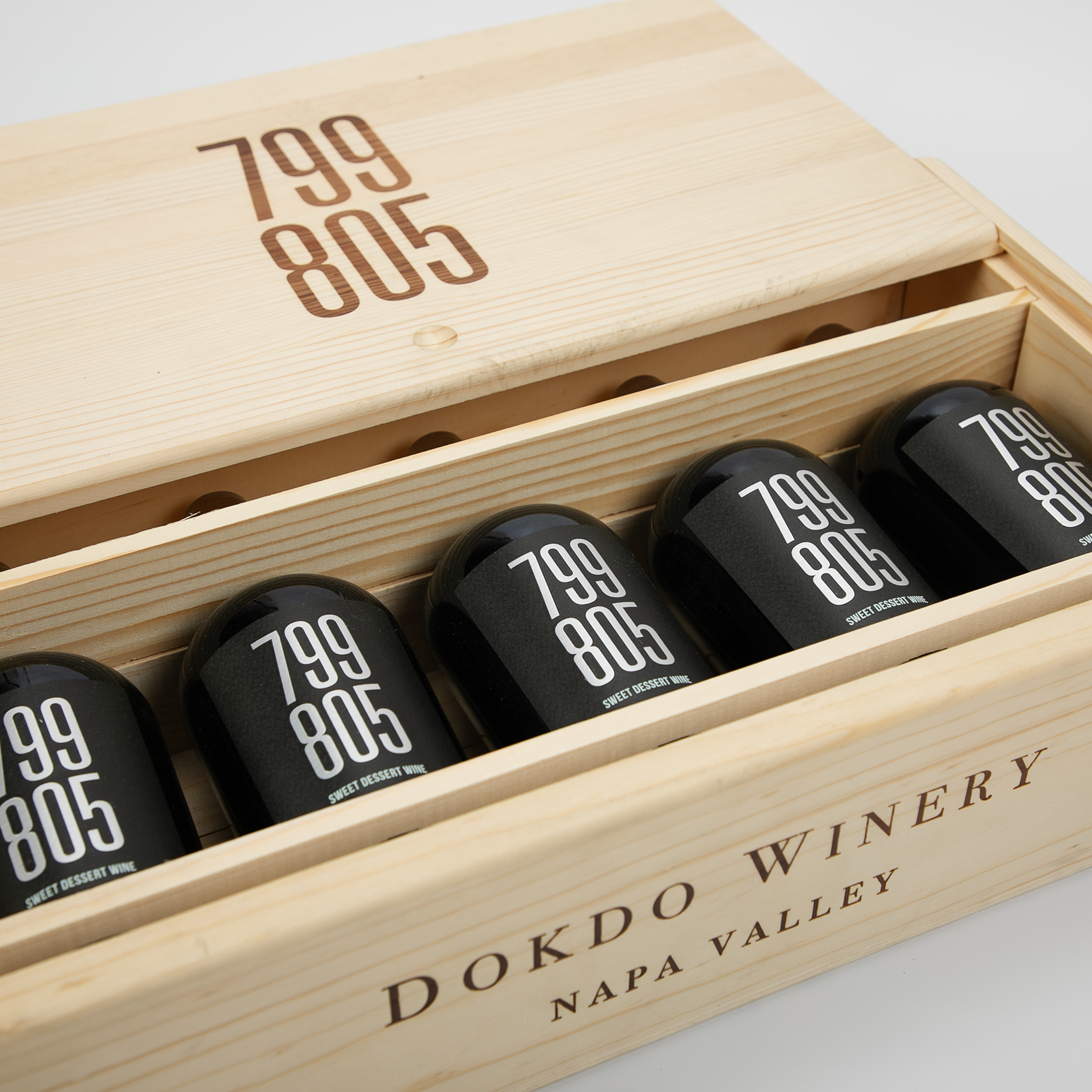 799-805 Sweet Dessert Wine Wooden Case (Port) 5 btls Set