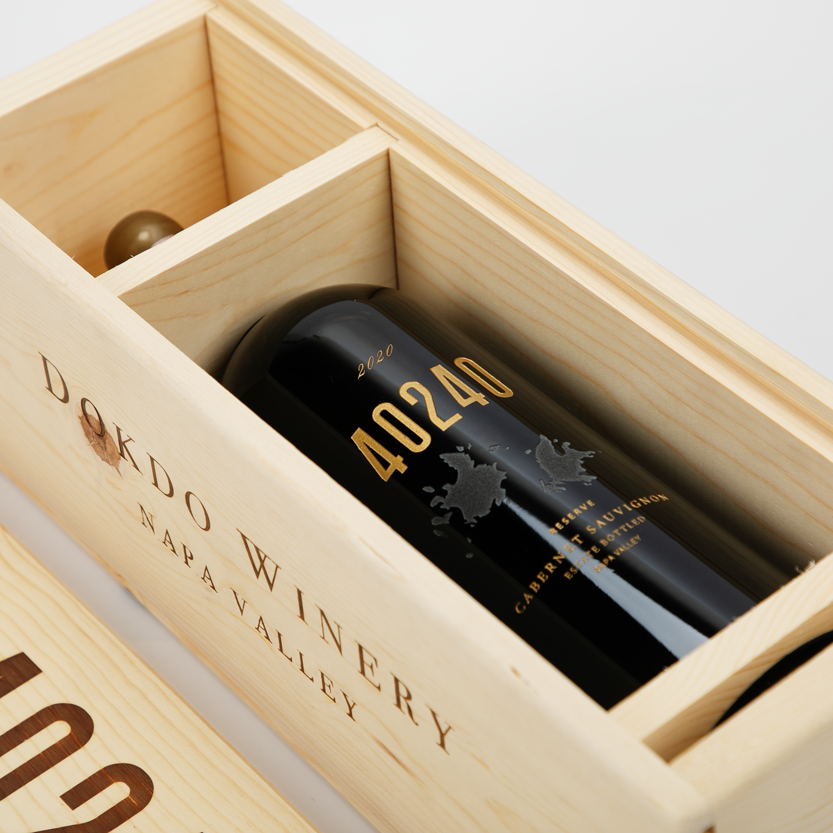 40240 Cabernet Sauvignon 2020 Magnum Etched Bottle* 1.5L Wooden Case